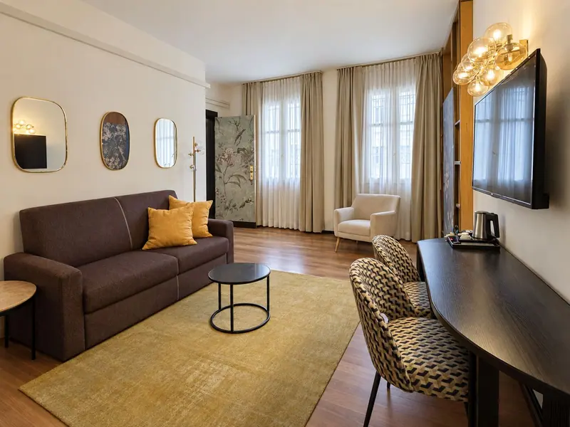 Apartment 101
